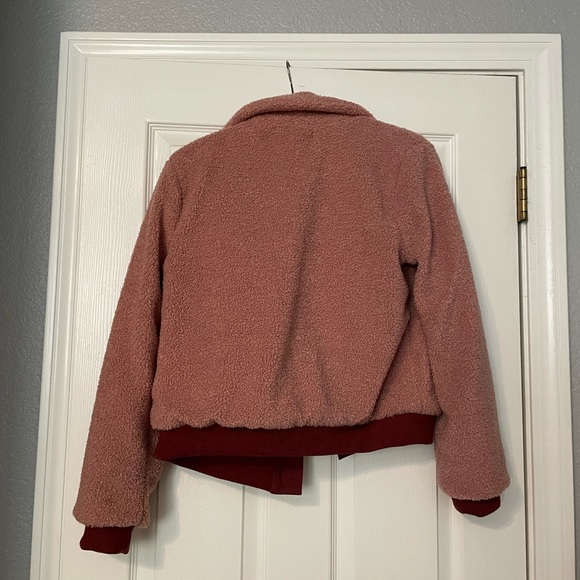 Pink fleece jacket with buttons - Picture 2 of 2